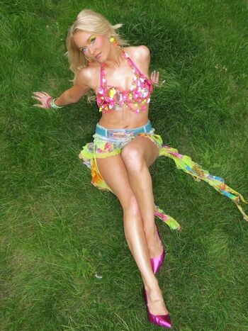 Zara larsson leaked private photo uncensored HD quality