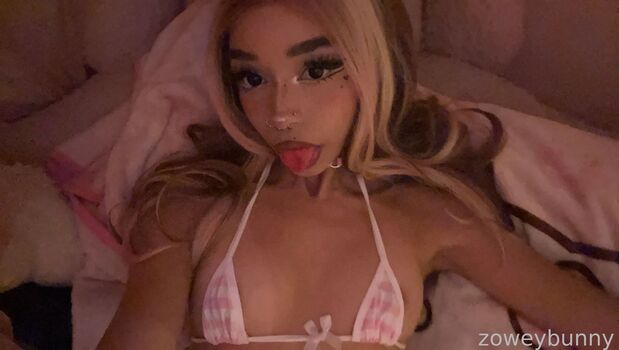 Zoweybunny leaked private photo uncensored HD quality
