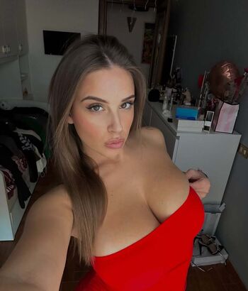 Zuleika balzano page leaked private photo uncensored HD quality