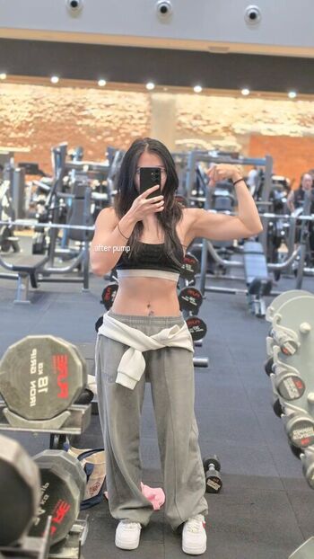 Zumi page leaked private photo uncensored HD quality